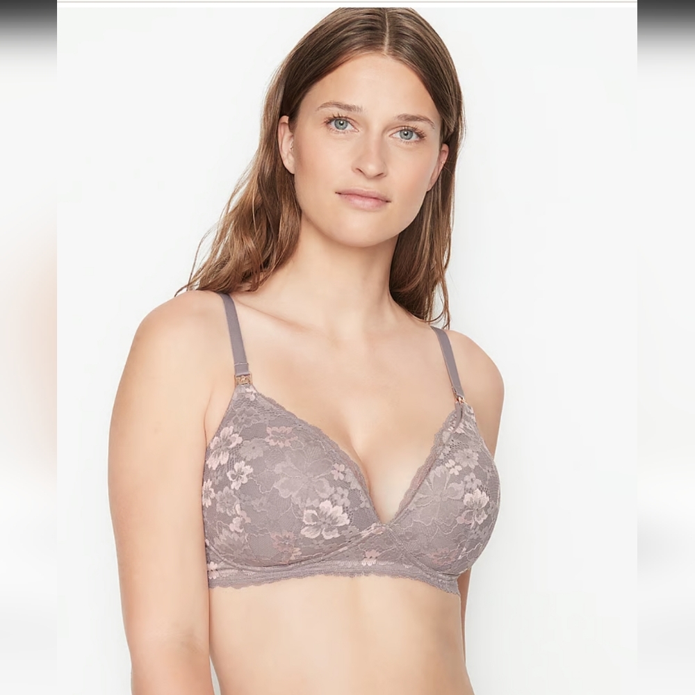 VS Body By Victoria Wireless Nursing Bra in Allover Lace Pebble Violet